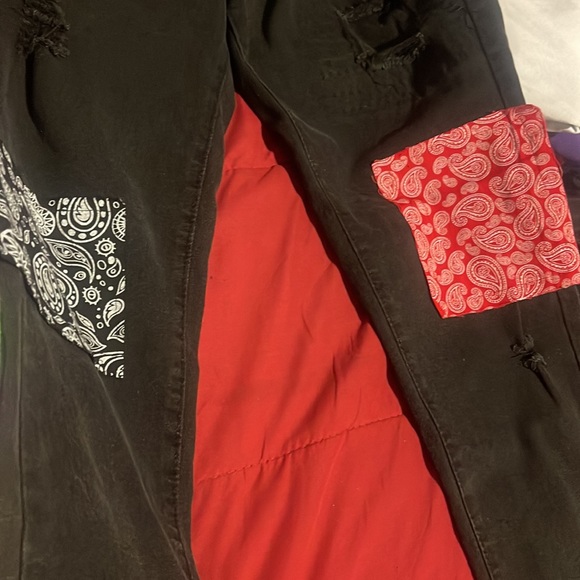 Men’s Skinny Jeans - Picture 2 of 3